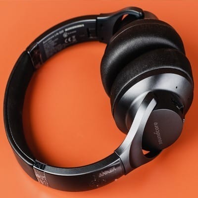 The Best Noise-Cancelling Headphones